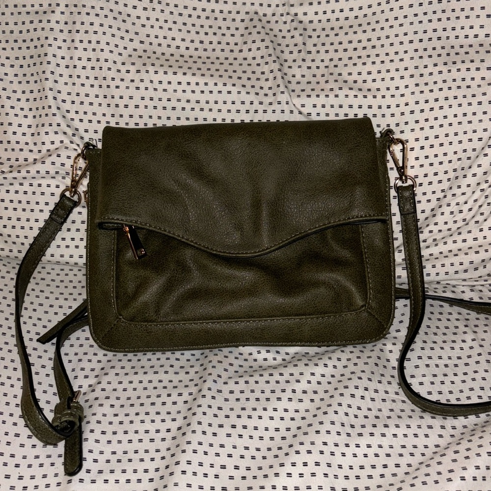 Moda Luxe Forest Green Purse